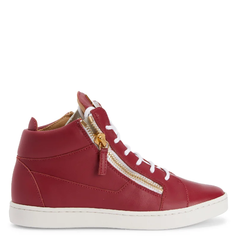 Giuseppe Zanotti Kriss