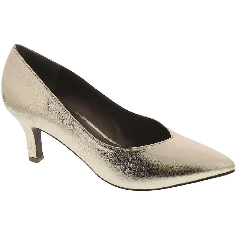 Masseys Womens Brianne Pointed Toe Pumps