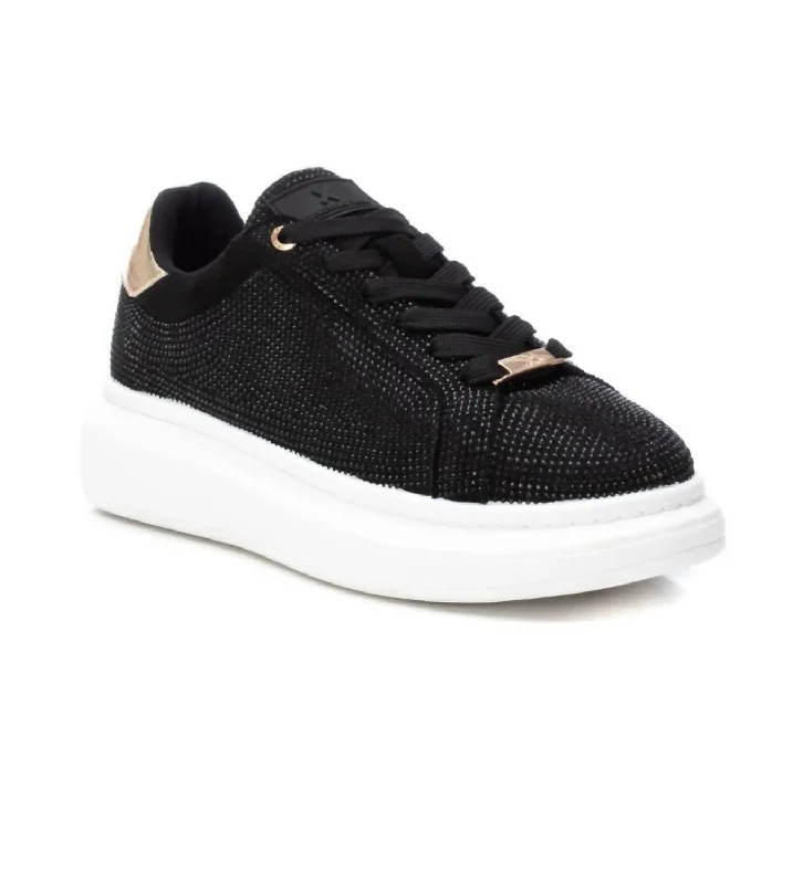 Women's Lace-Up Sneakers In Black