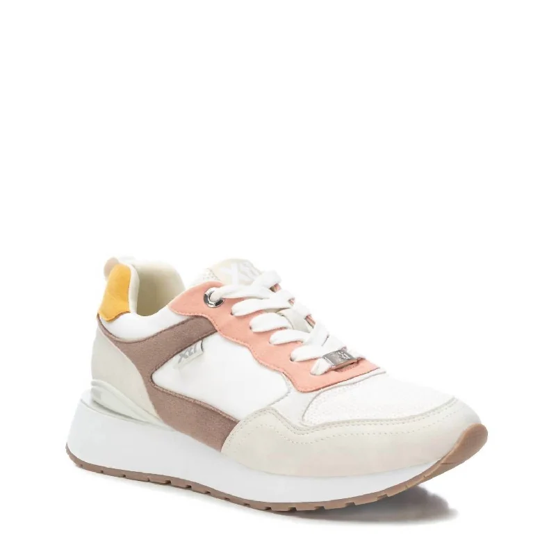 Women's Lace-Up Sneakers In Ice /  Pink