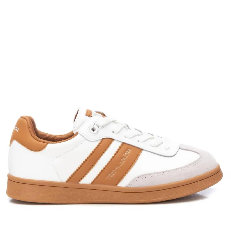 Women's Lace-Up Sneakers In White/camel