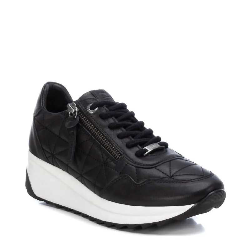 Women's Leather Sneakers In Black