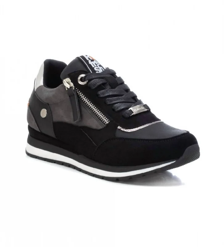 Women's Suede Sneakers In Black