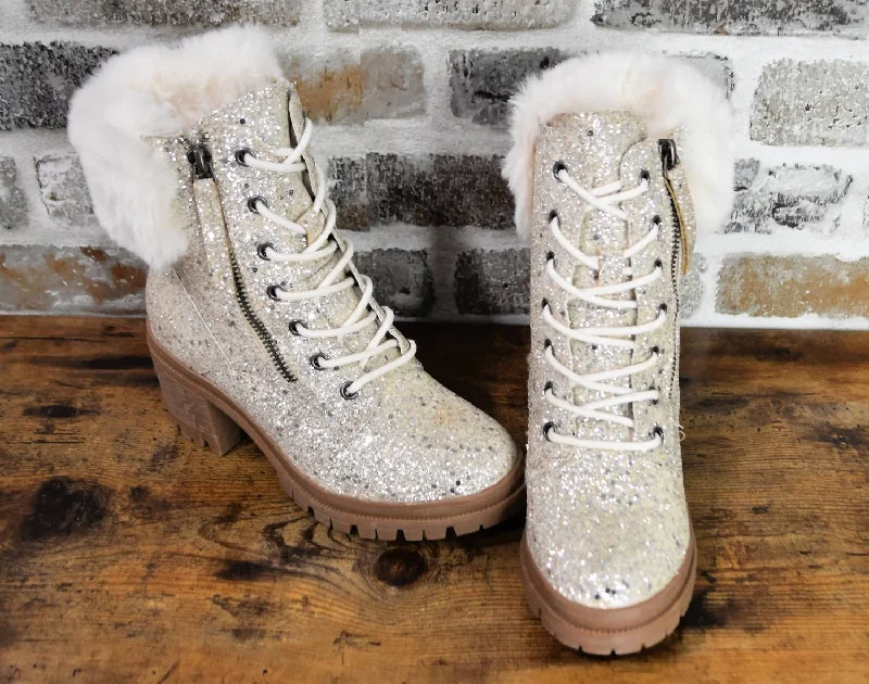 Blink Boots In Cream