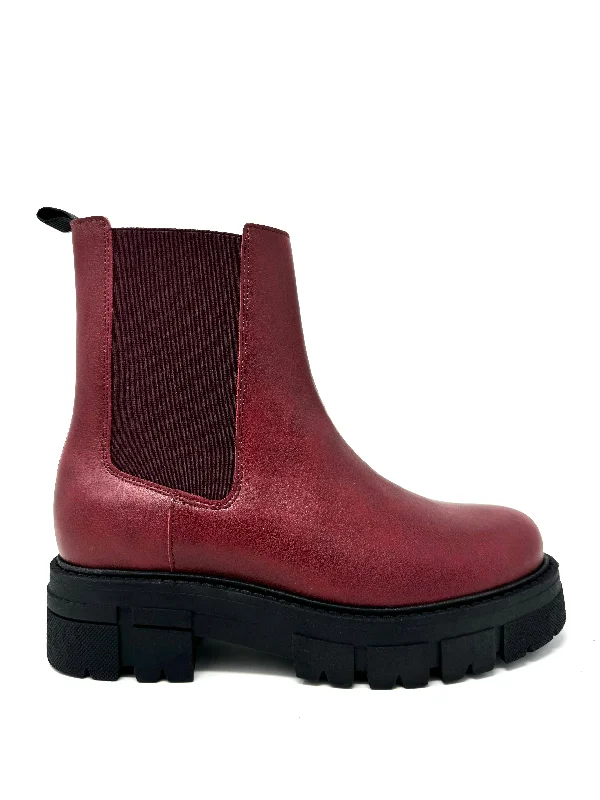 Poppy Boot in Bordeaux from Novacas