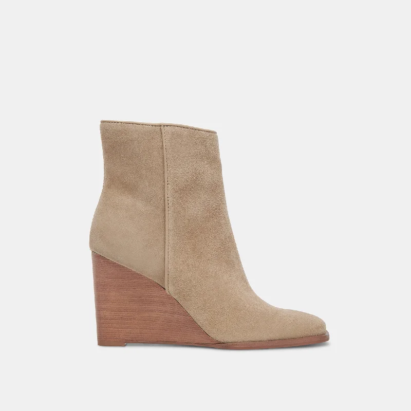 SUSANN BOOTIES ALMOND SUEDE