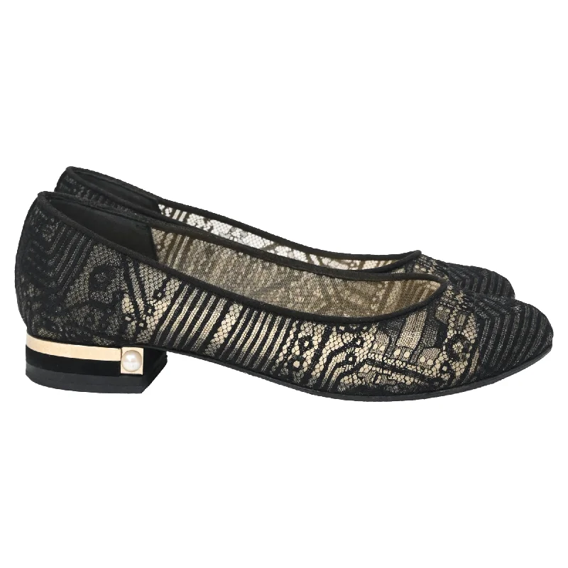 Chanel Lace CC Cap Toe Ballet Flats in Black Cotton